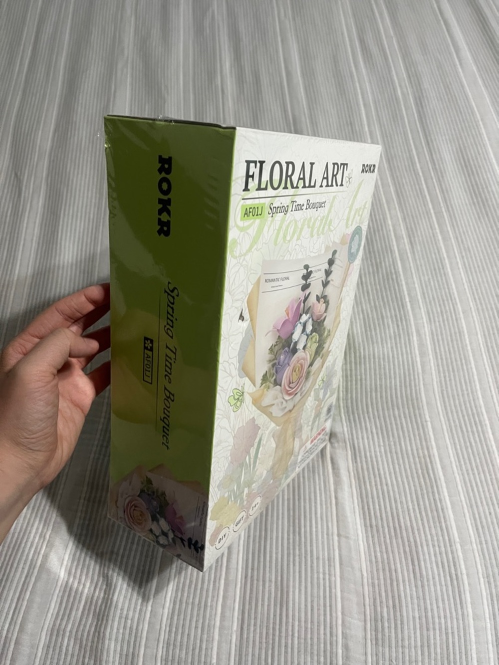 Floral Art Spring Time Bouquet DIY Kit - Pastel Multicolor - Picture 4 of 4